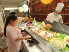 -鲜艳西餐厅(衡山路十二号华邑店)