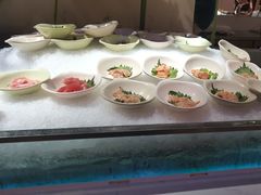-腾阁自助餐厅(朝林广场店)