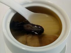 松茸菌鸡汤炖海参-奥塔空中餐厅