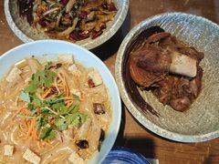-95号酱骨·一块豆腐(展春园西路店)