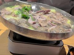 -川堂风·跷脚牛肉·乐山爆炒(宝山日月光店)