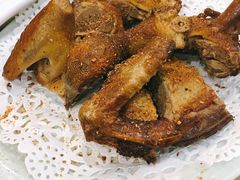椒盐乳鸽-阿静美食