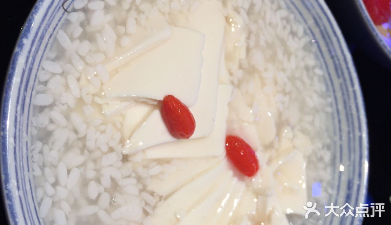 冰醉豆花,爆炒洋芋片,每次都吃到光盘