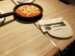 -必胜客(武汉欢乐谷店)
