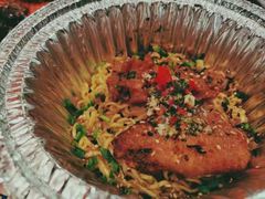 泰式酸辣鸡翅面-碌碌发·东南亚风味烧烤档(体育西店)