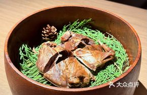 Smoked Charcoal-Roasted Jinzhou Pigeon
