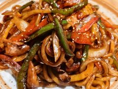 椒麻鸡炒乌冬面-魏客咖啡(中铁中心店)