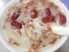 -银记肠粉店(新港西路店)