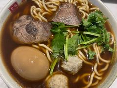 -老张牛肉面(大卫城店)