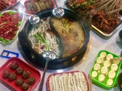 -旺巴蜀小郡肝串串香(登高西路店)