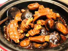 花菇煲狮头鹅掌翅煲-金海华·悦食东方(苏州中心商场店)