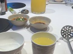 -泓炙颐凤鲜海鲜火锅料理(桐乡店)