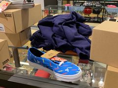 -Vivienne Westwood(上海来福士广场店)