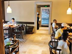 -大良毋米粥 · 粥底火锅(岭南天地店)