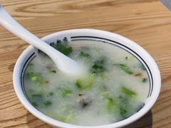 -银记肠粉店(南方医院店)