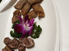 -梅利汴京烤鸭•开封豫菜地标店(东大街店)