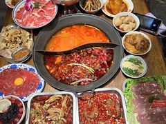 -萍姐火锅·公路夜市(武汉首店)