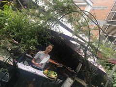 -缘生态云南菜·野生菌庭院餐厅(华侨城店)
