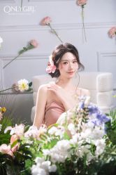 -onlygirl摄影美学馆高端定制(江滩店)