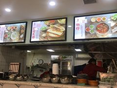 -金诚张妈妈羊汤·驴肉火烧(旧宫佳和园店)
