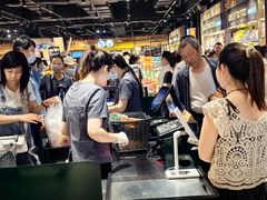 -胖东来生活广场(健康路店)