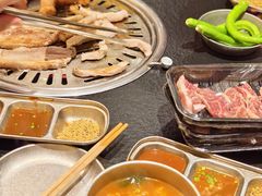 -炽城·烤肉名家(鸿达中央广场店)