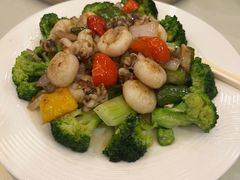 酱爆鱿鱼西蓝花-黄埔华苑酒家(黄埔店)