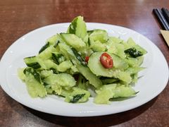蒜泥黄瓜-汉思肴 热面皮(虬江路店)