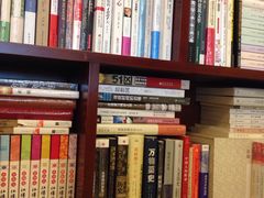 -武汉境自在書店