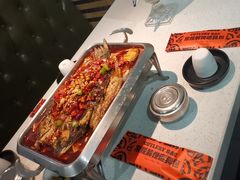 -鸣记脆皮烤鱼(岐山路店)