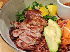煎牛肉能量Bowl-Wagas沃歌斯(静安大悦城店)