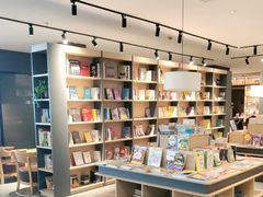 -魔方城市书房(中街益田店)