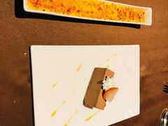 焦糖布丁-卡本妮法餐厅·北京和平宾馆