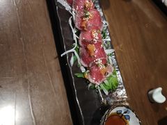 -万岛日本料理铁板烧(静安店)