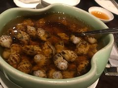 古越陈酿煮花螺-杭州西子湖四季酒店·金沙厅