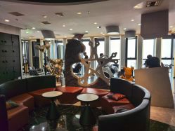 -TOP HAIR SALON
