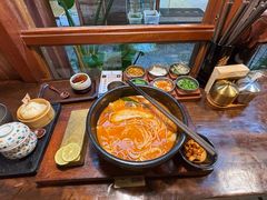 -银米·云南传统过桥米线(双廊黑金冠店)