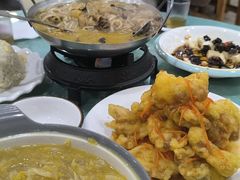 -鹤乡东北菜(崮山路店)