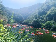 -秦岭峡谷漂流景区