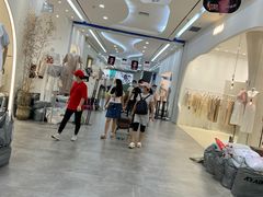 -广州白马服装市场