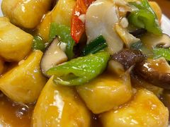 -天海石板屋家常菜(枣园店)