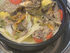 -乡土特色.冷锅鱼.牦牛肉汤锅
