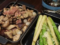 -恰餐厅及酒吧 CHAR Bar & Grill (北京丽都皇冠假日店)