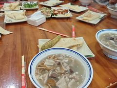 -岳记羊肠馆(陵园小区店)