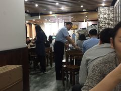 大堂-东方宫·中国兰州牛肉拉面(三里屯店)
