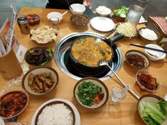 -黔三一夺夺粉酸汤火锅(百信店)