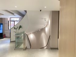 -亿美医疗美容·半岛大超炮官方授权店