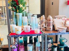 -星巴克(天津东江道香年广场店)