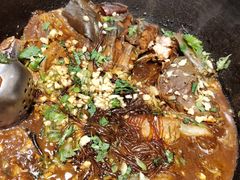 -门家大院铁锅炖(东北大马路店)