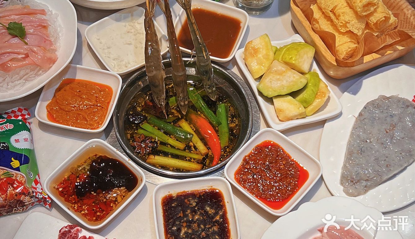 汕头必吃的美味卤水火锅【围炉夜话】